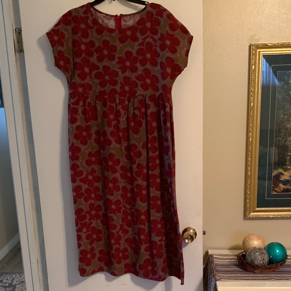 Women’s midi dress